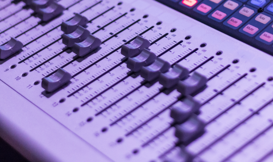 Audio mixing board